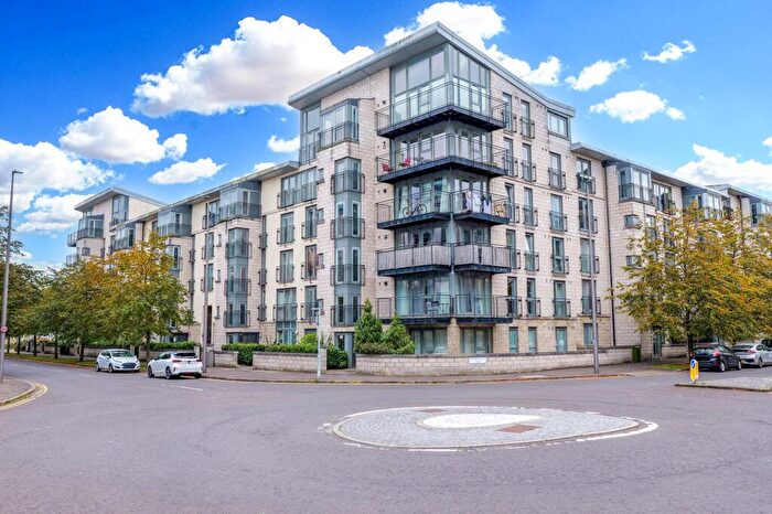 2 Bedroom Flat For Sale In Waterfront Gait, Edinburgh, EH5