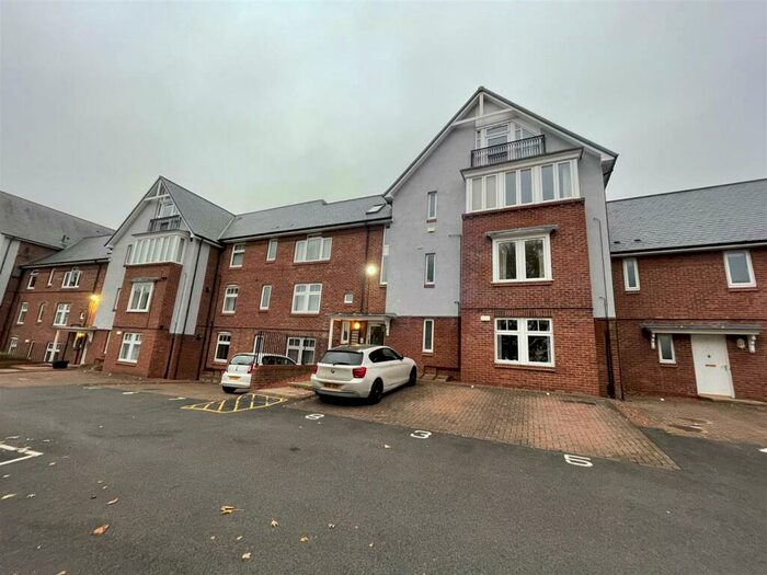 2 Bedroom Apartment To Rent In Monument Court, Durham, DH1