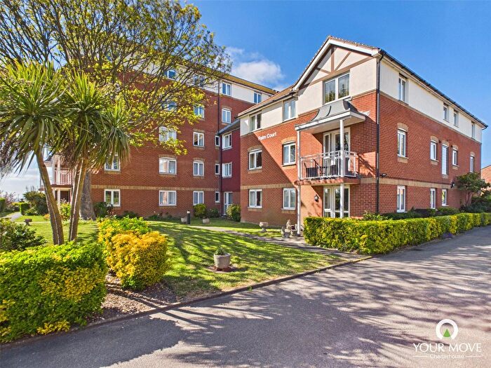 1 Bedroom Flat For Sale In Rowena Road, Westgate-On-Sea, Kent, CT8