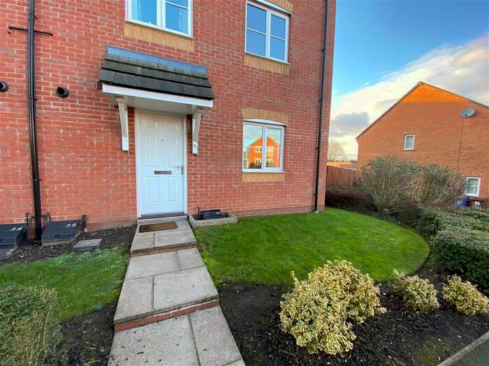 1 Bedroom Flat To Rent In Hindley View, Rugeley, WS15