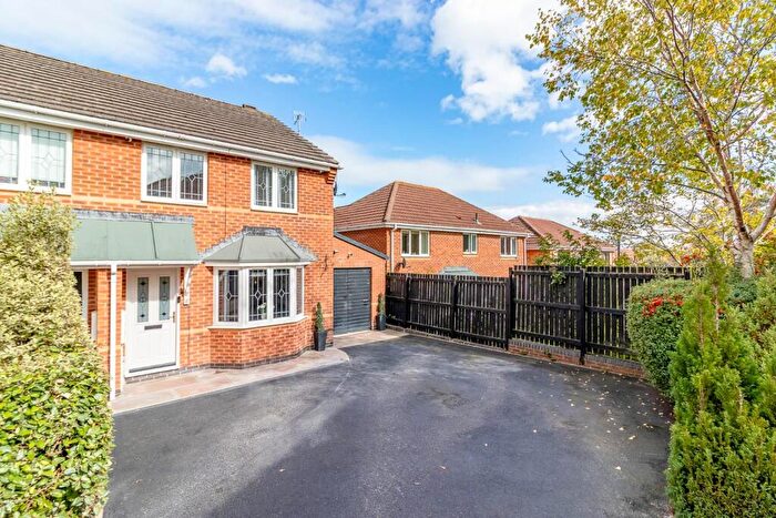 4 Bedroom Semi Detached House For Sale In Penny Royal Close, Killinghall, Harrogate, HG3