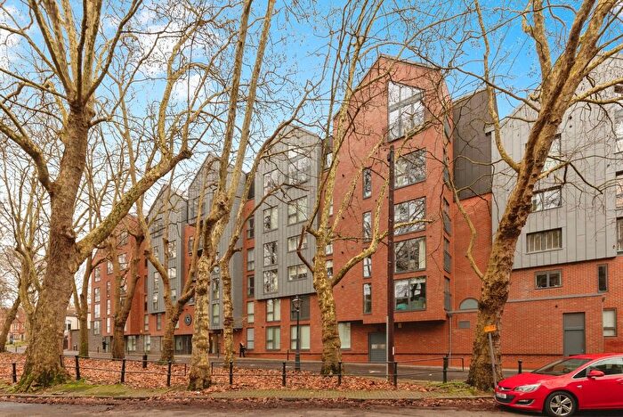 1 Bedroom Flat For Sale In Redcross Street, Bristol, BS2