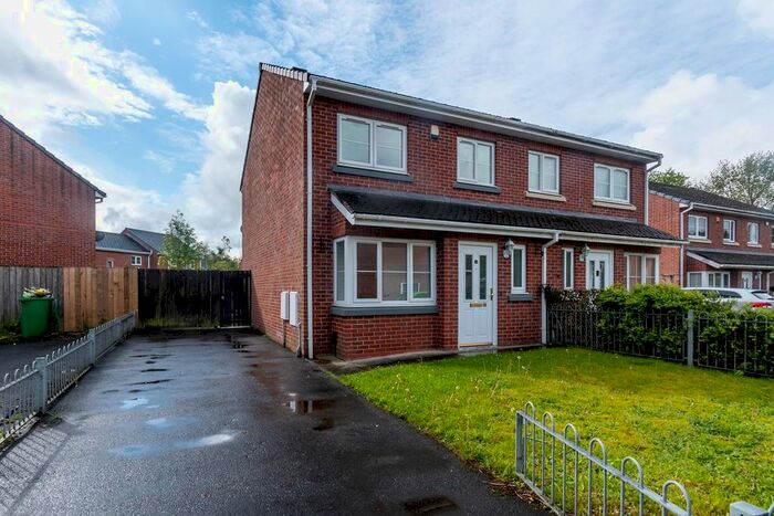 3 Bedroom Semi-Detached House To Rent In Lysander Drive, Padgate, Warrington, WA2