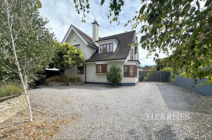 4 Bedroom Detached House For Sale In St Albans Avenue, Queens Park, Bournemouth, BH8