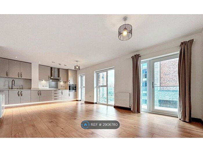 2 Bedroom Flat To Rent In William Mundy Way, Dartford, DA1