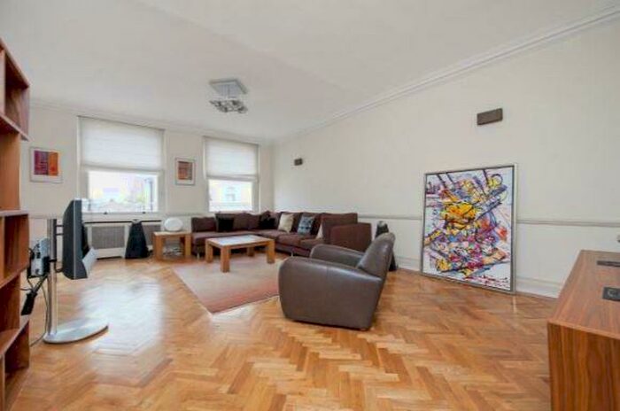1 Bedroom Apartment To Rent In Gloucester Place, Marylebone, London, NW1