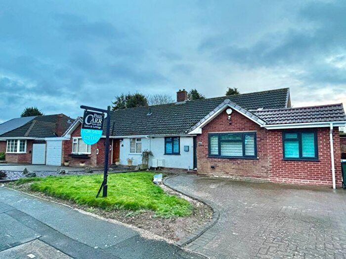 4 Bedroom Semi-Detached Bungalow For Sale In Whitecrest, Great Barr, Birmingham, B43
