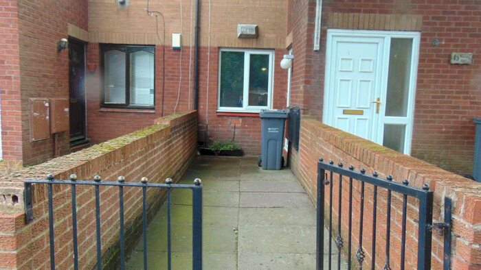 1 Bedroom Flat To Rent In Abercarn Close, Cheetham Hill M8