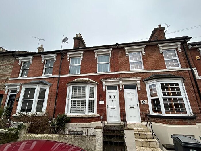 3 Bedroom House For Sale In Hardy Street, Maidstone, Kent, ME14