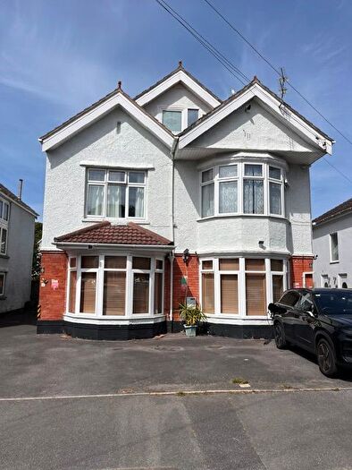 1 Bedroom Flat To Rent In Southern Road, Bournemouth, BH6