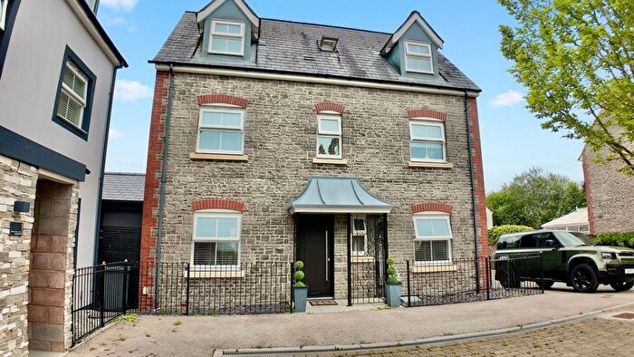 4 Bedroom Detached House For Sale In Griffin Drive, Penallta, CF82