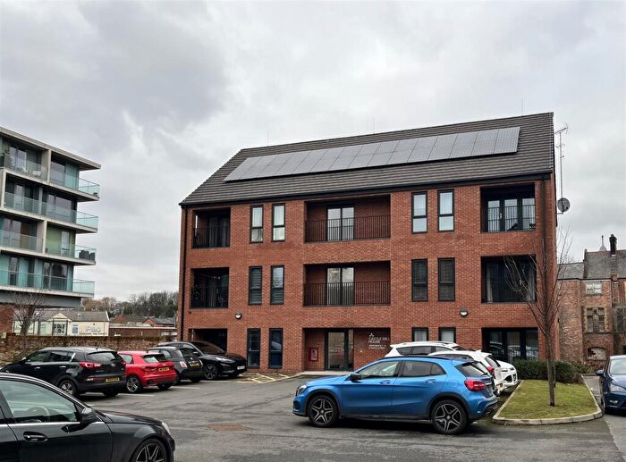 2 Bedroom Apartment For Sale In Castle Street, Stalybridge, SK15