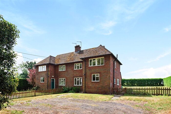 3 Bedroom Semi-Detached House To Rent In Milford Road, Elstead, GU8