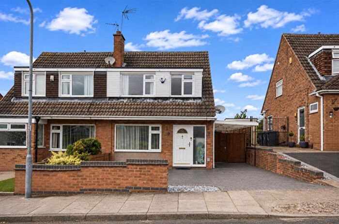3 Bedroom Semi-Detached House For Sale In Kennedy Drive, Stapleford, Nottingham, NG9