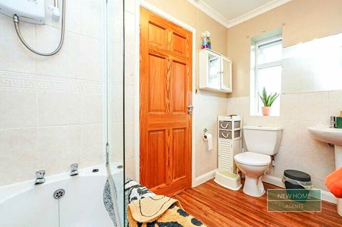 2 Bedroom Semi-Detached House For Sale In Otterburn Close, Darlington, DL1