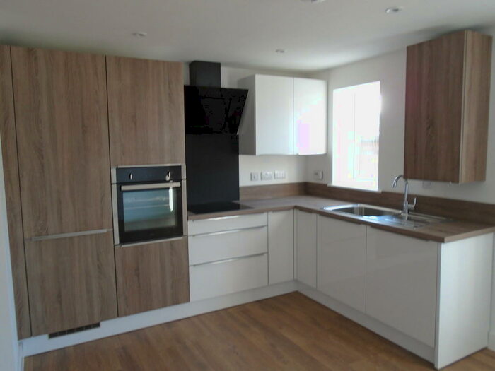 2 Bedroom Apartment To Rent In Lilac Grove, Auckley, DN9