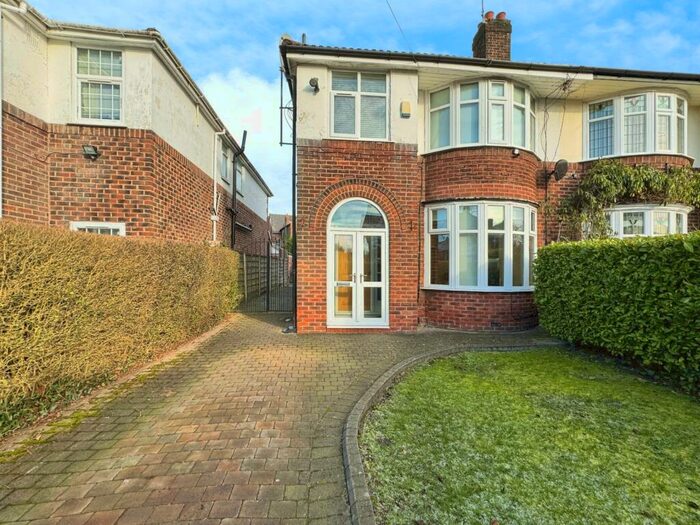 4 Bedroom Semi-Detached House To Rent In Parkville Road, Didsbury, Greater Manchester, M20