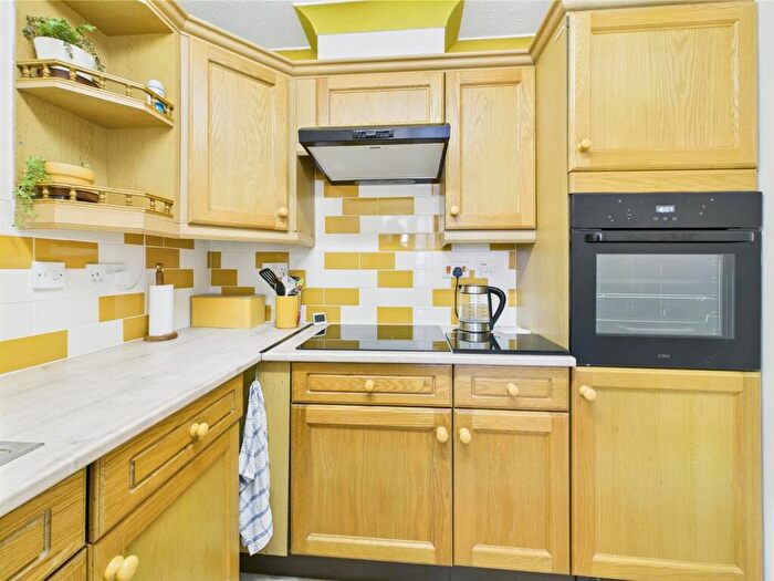 1 Bedroom Apartment For Sale In Ashdown Court, Cromer, NR27