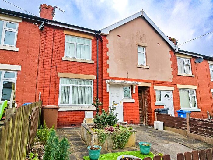 3 Bedroom Terraced House For Sale In Grange Road South, Hyde, Greater Manchester, SK14