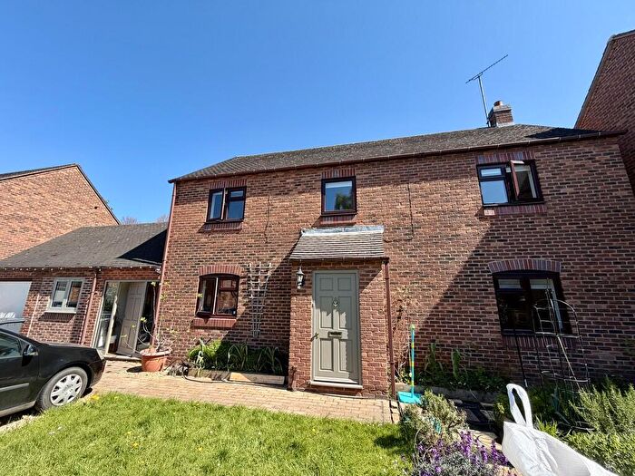 4 Bedroom Detached House To Rent In Forge Close, Repton, DE65