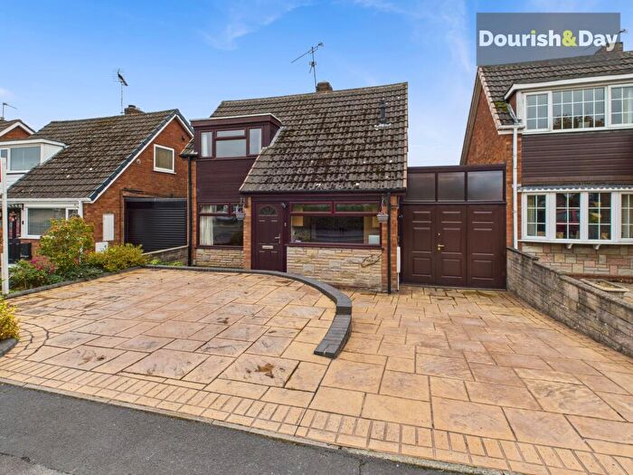 4 Bedroom Detached House For Sale In Amblefield Way, Parkside, Stafford, ST16