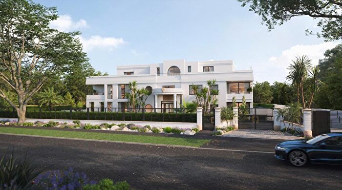 3 Bedroom Flat For Sale In Residence, Residences At Val D'or, North Leeds, LS17