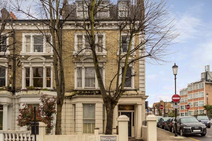 Studio To Rent In Elsham Road, London, W14