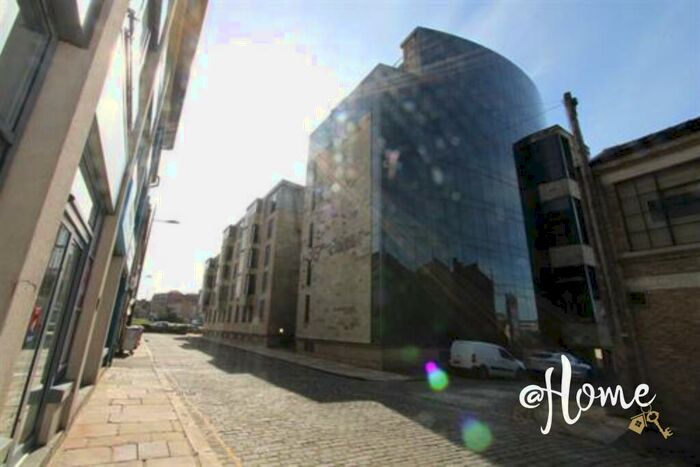 1 Bedroom Apartment To Rent In Apartment The Gatehaus Leeds Road, Bradford, BD1