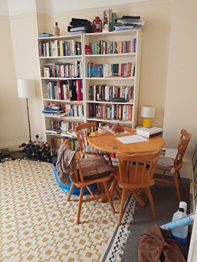 1 Bedroom Flat To Rent In Clevedon Terrace, Bristol, BS6