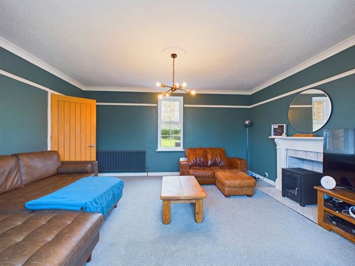 4 Bedroom Detached House For Sale In Montgomery Square, Driffield, East Riding Of Yorkshire, YO25