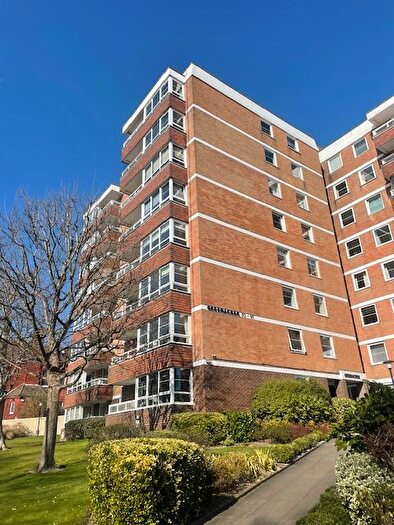 2 Bedroom Flat To Rent In Greenacres, Preston Park Avenue, Brighton, BN1