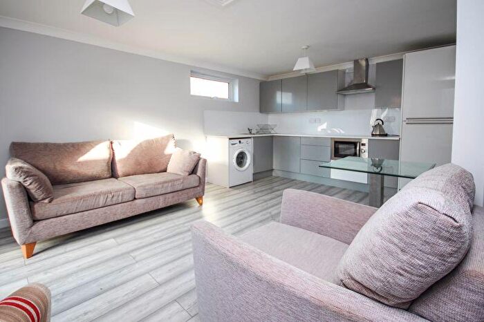 4 Bedroom Semi Detached House To Rent In Latimer Road, Winton, BH9