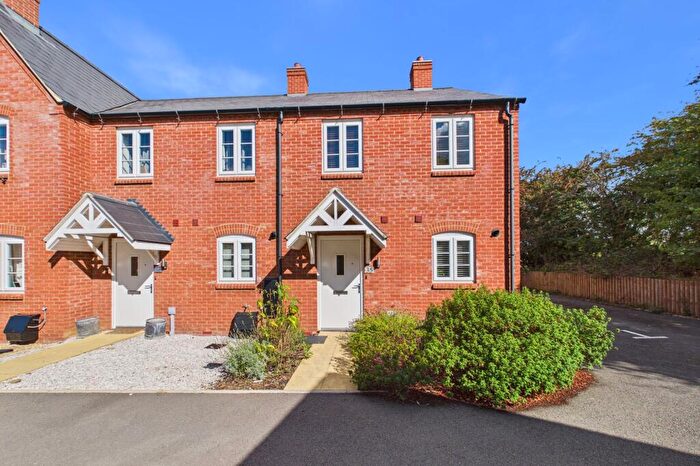 2 Bedroom End Of Terrace House For Sale In Poachers End, Silverstone, NN12