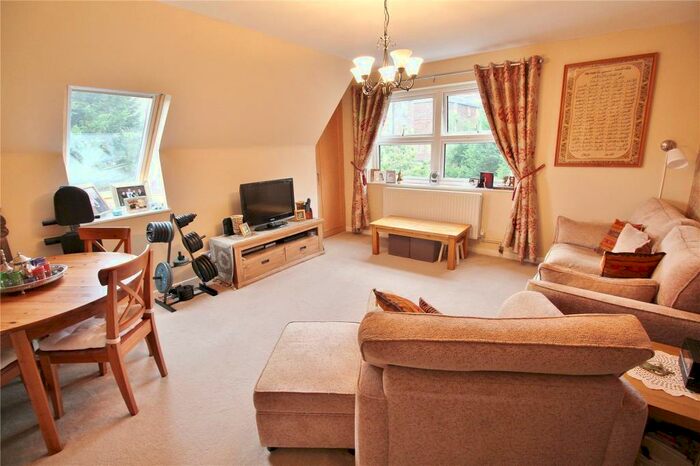 2 Bedroom Apartment To Rent In All Saints Road, Bristol, Somerset, BS8