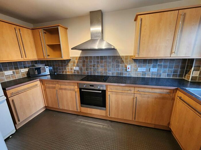 2 Bedroom Apartment To Rent In Old School Place, Croydon, CR0