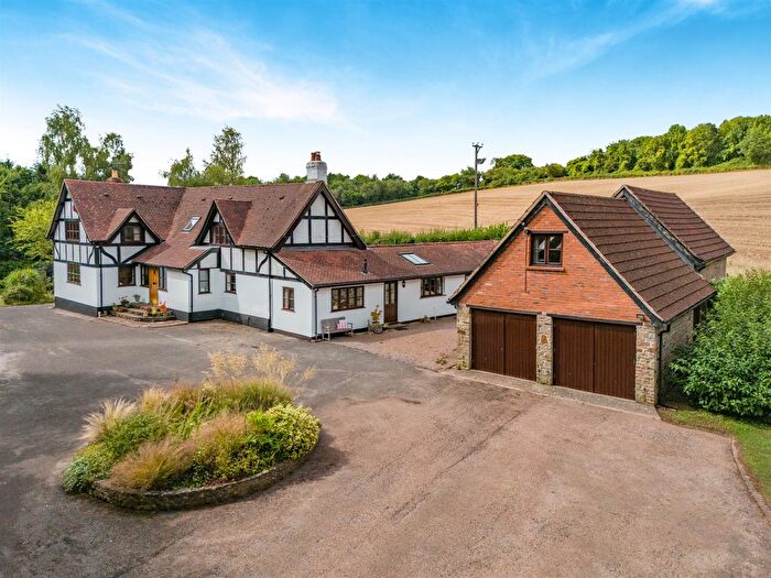 4 Bedroom Detached House For Sale In The Hendre, Monmouth, Monmouthshire, NP25