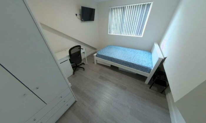 1 Bedroom Terraced House To Rent In St. Georges Road, Coventry, CV1