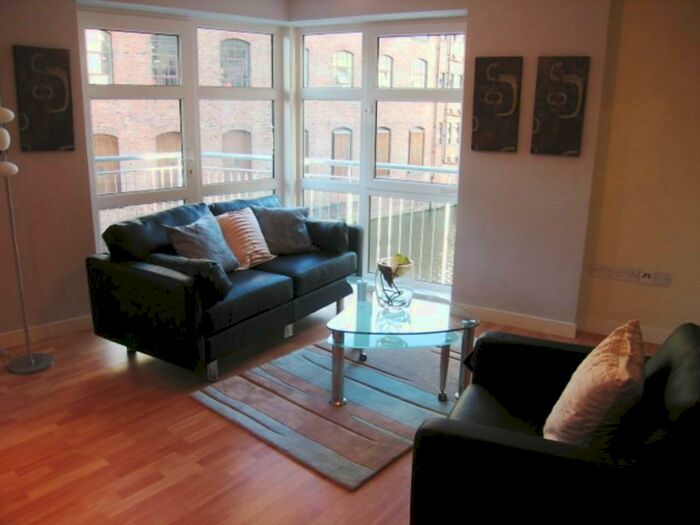 2 Bedroom Apartment To Rent In Waterfront Plaza, Station Street, Nottingham, NG2