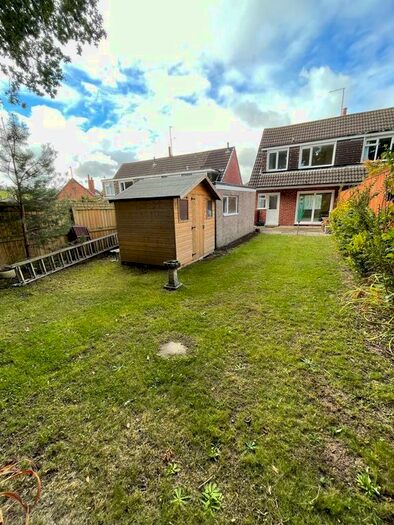 3 Bedroom Semi-Detached House To Rent In Portal Place, Ivybridge, PL21