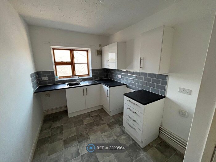 2 Bedroom Flat To Rent In Bevills Place, March, PE15