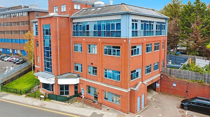 1 Bedroom Flat For Sale In Normandy House, Town Centre, Hemel Hempstead, HP2