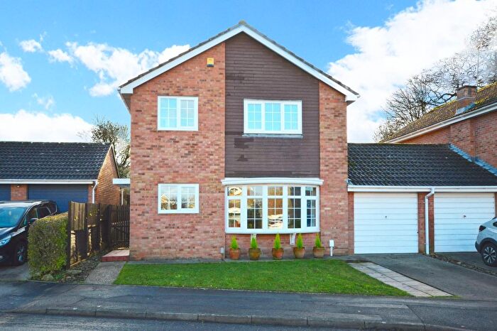 4 Bedroom Detached House For Sale In Montague Road, Saltford, BS31