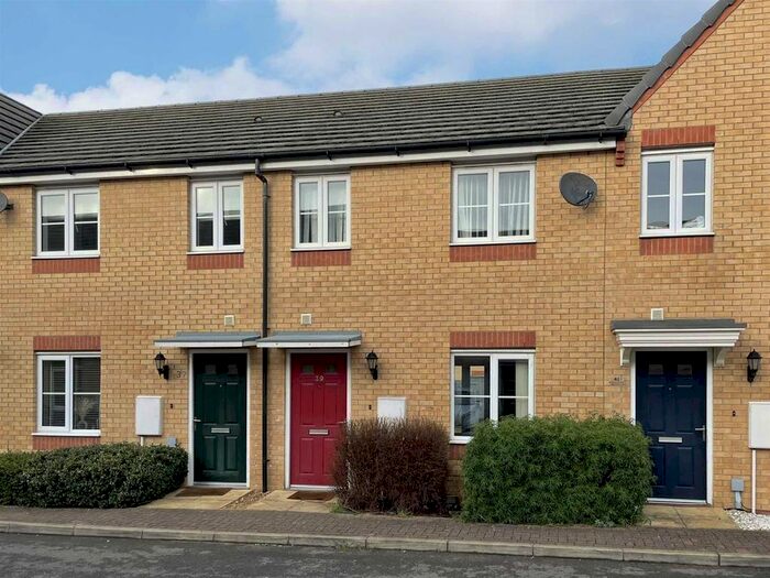 3 Bedroom Terraced House To Rent In Brooklands Way, Bourne, PE10