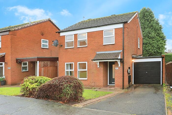 3 Bedroom Detached House For Sale In Quail Park Drive, Kidderminster, DY10