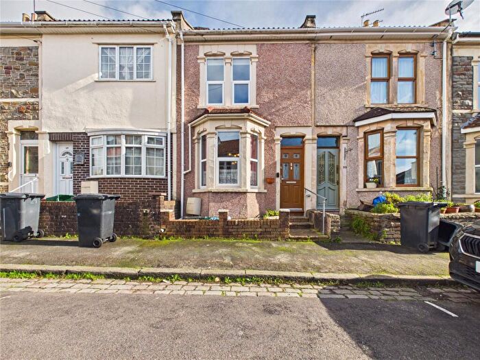 2 Bedroom Terraced House For Sale In Prospect Avenue, Kingswood, Bristol, BS15