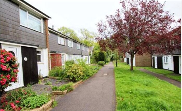 1 Bedroom House To Rent In Southgate, RH11