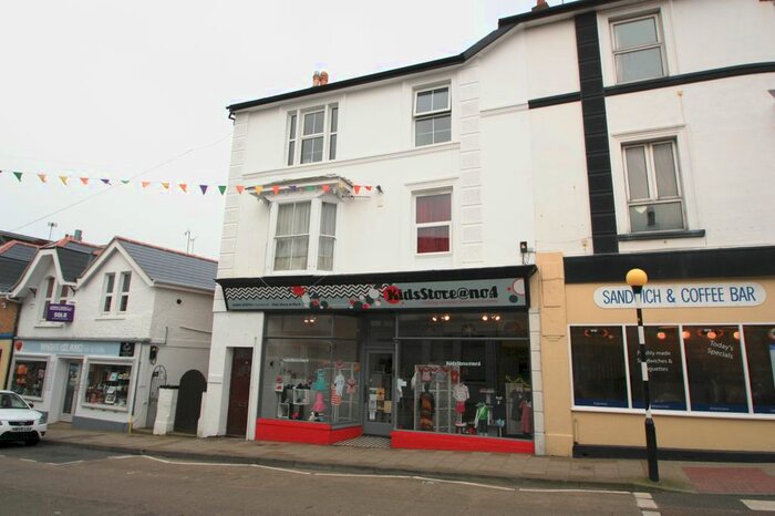 Studio To Rent In High Street, Sandown PO36