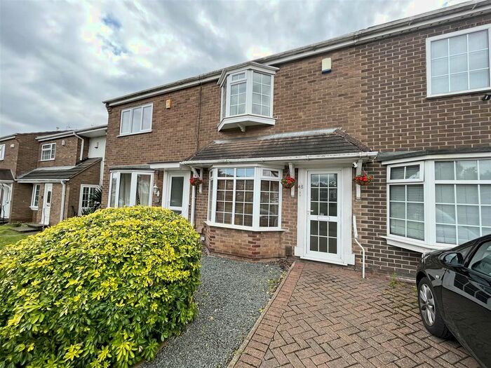 2 Bedroom Town House To Rent In Gleneagles Drive, Arnold, Nottingham, NG5