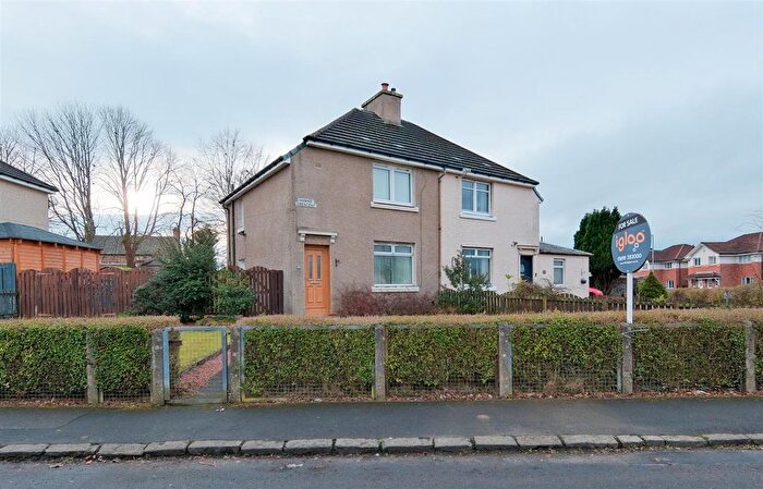 2 Bedroom Semi Detached House For Sale In Ivanhoe Crescent, Wishaw, ML2