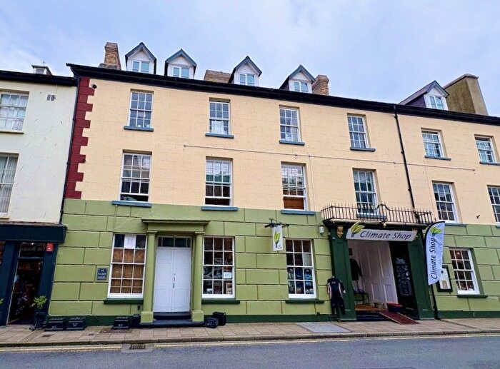 2 Bedroom Flat For Sale In Ty Talbot House, SY23